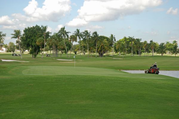 Golf Course Maintenance in Virginia Beach
